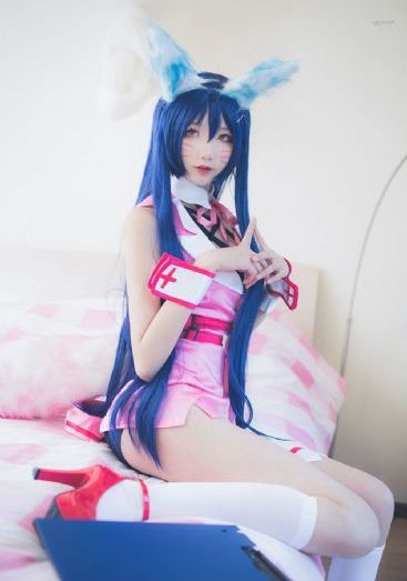 欧美性狂猛bbbbb精油按摩_BD英语在线观看高清
