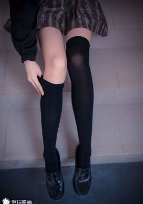 欧美丝足网站_BD韩语高清电影在线