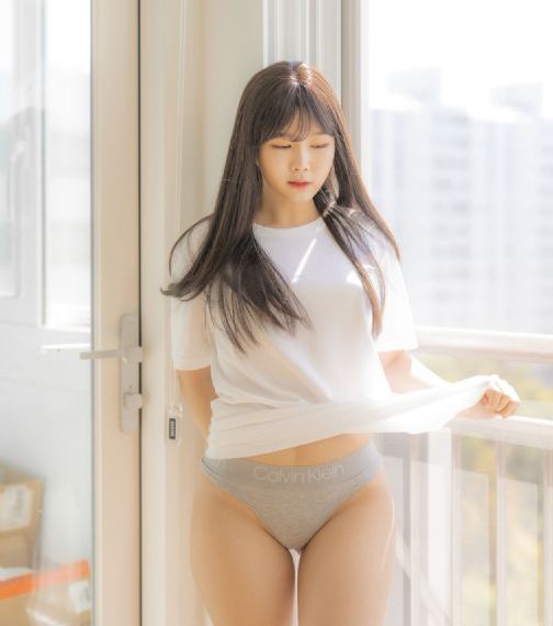 国产宝马x5l视频_720电影全集观看