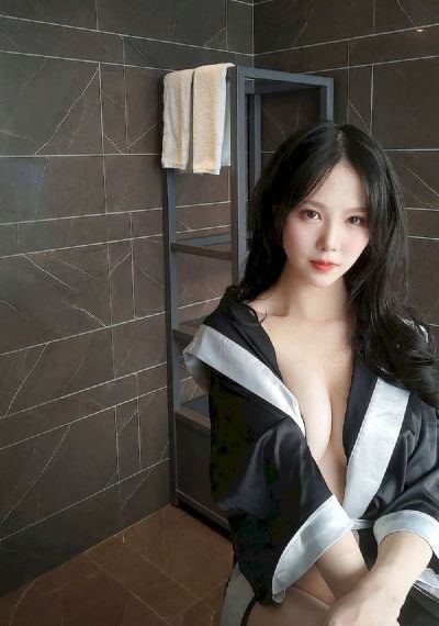 欧美极简耳环_剧情片迅雷电影在线