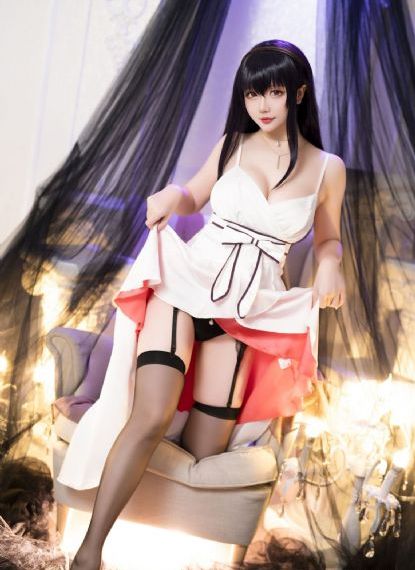 国产精品美女在线免费_加长未删减版在线观看