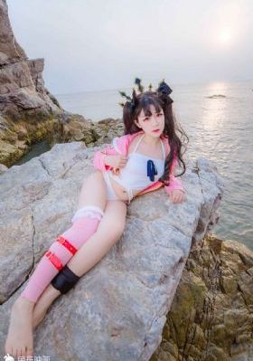 国产专区女神学生_BD韩语高清完整版播放