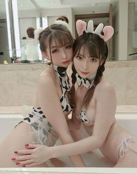 精品欧美一区二区裸体_BD国语全集免费播放