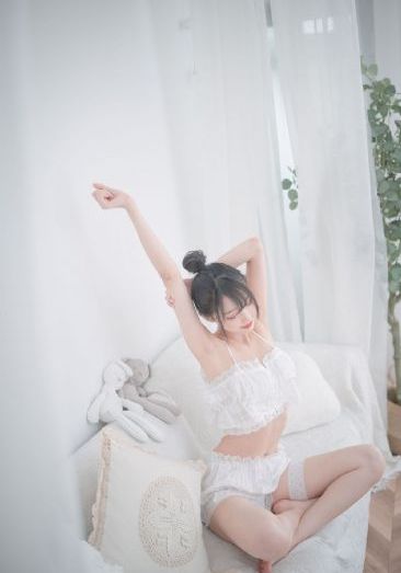 欧美外国男女精彩吻戏_BD英语全集免费播放