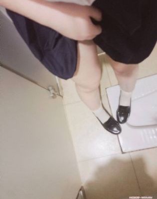 野花高清视频免费观看完整版_超清免费播放