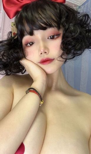 亚洲欧美的暖暖的视频_4K全集免费观看